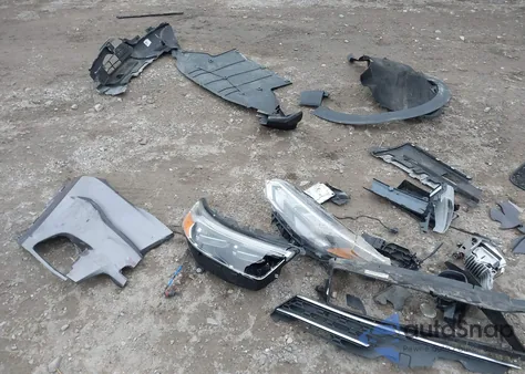 2021 Ford Explorer Xlt z USA, uszkodzony, nr VIN 1FMSK8DH2MGC47904